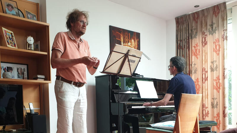 Wick Gispen en Arjen Bezemer spelen 4-mains piano Rachmaninov en Schumann