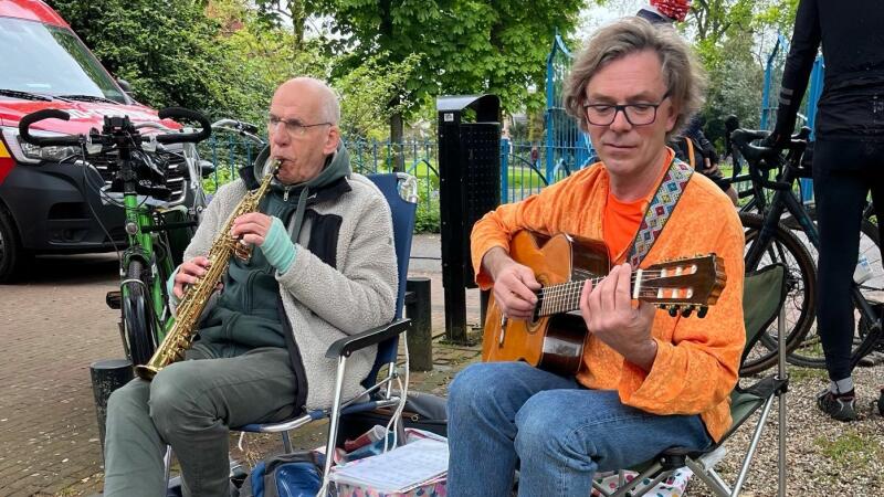 Theo en Ruud van het muzikale duo: "Lekker spelen".