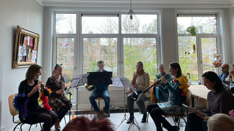 Kwintvlaag speelt Peter en de Wolf