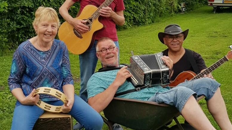Jong bejaarden band 4FUN