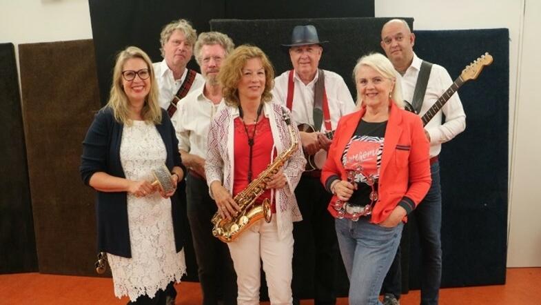 Per Sempre Giovane/ Live Evergreens/ Sixties Band