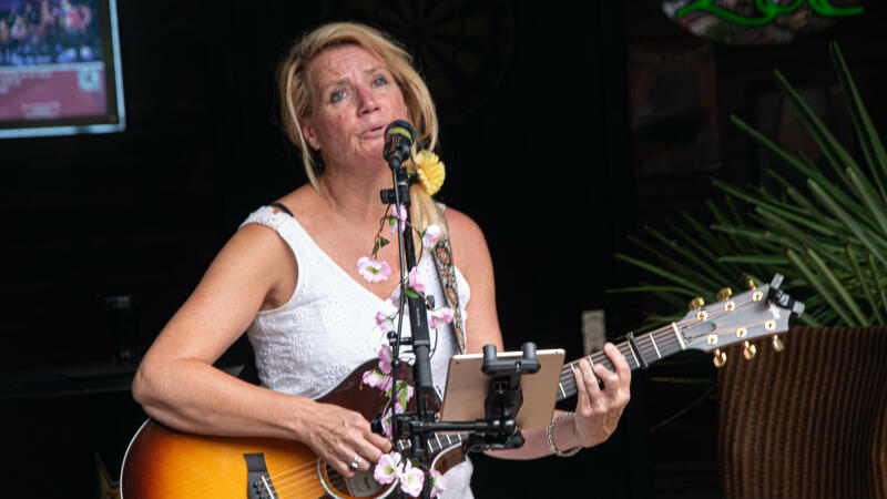 Linda van der Linden
