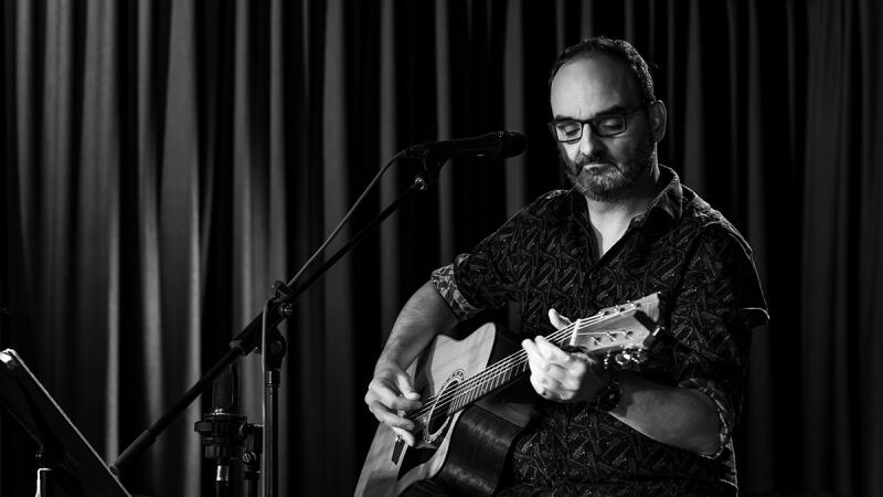 Cor Singer Songwriter