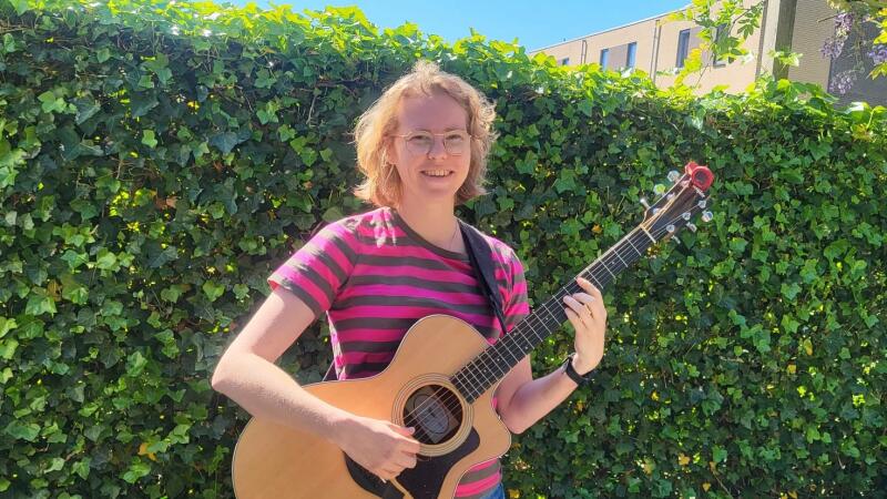 Willemijn Keizer - Fingerstyle Gitaar