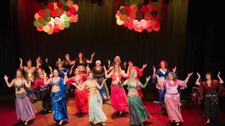 Belly Dance !           Anya's Belly Dancers & Jewels of the Nile.