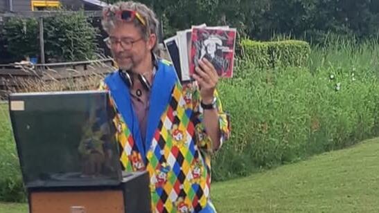 Deejay Danny Draait Door
