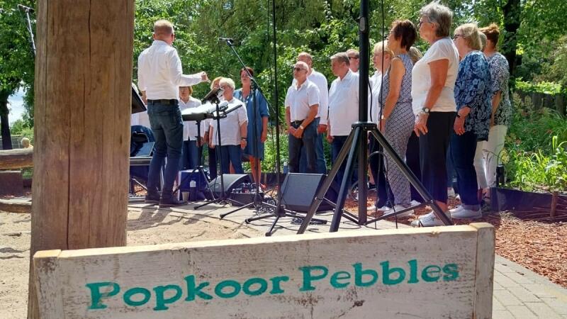 Popkoor Pebbles