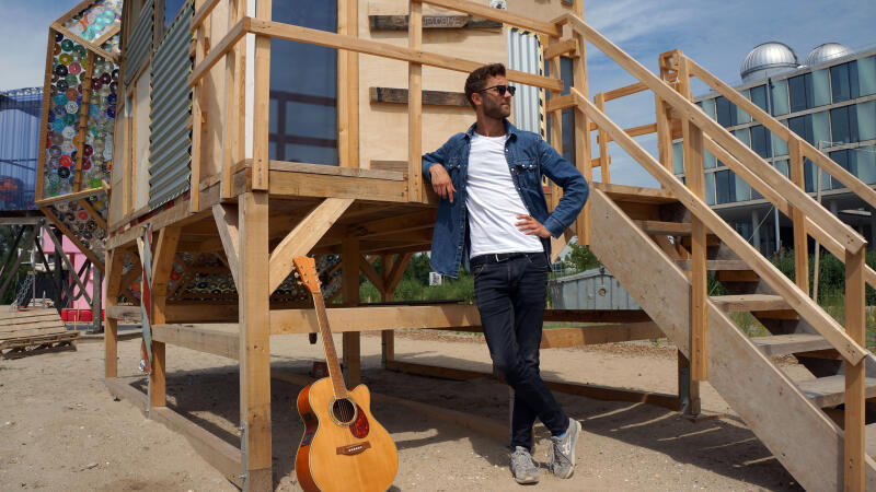 Singer-songwriter Guido Meijer